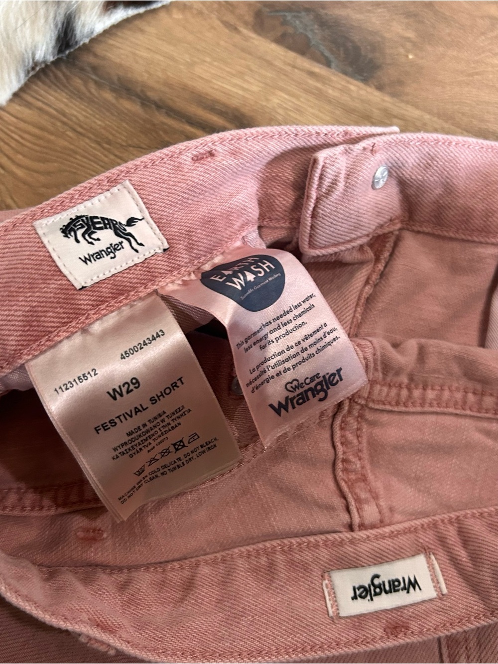 Wrangler Rose Festival Denim Shorts pink- High Rise Cutoff W29 - Picture 5 of 9